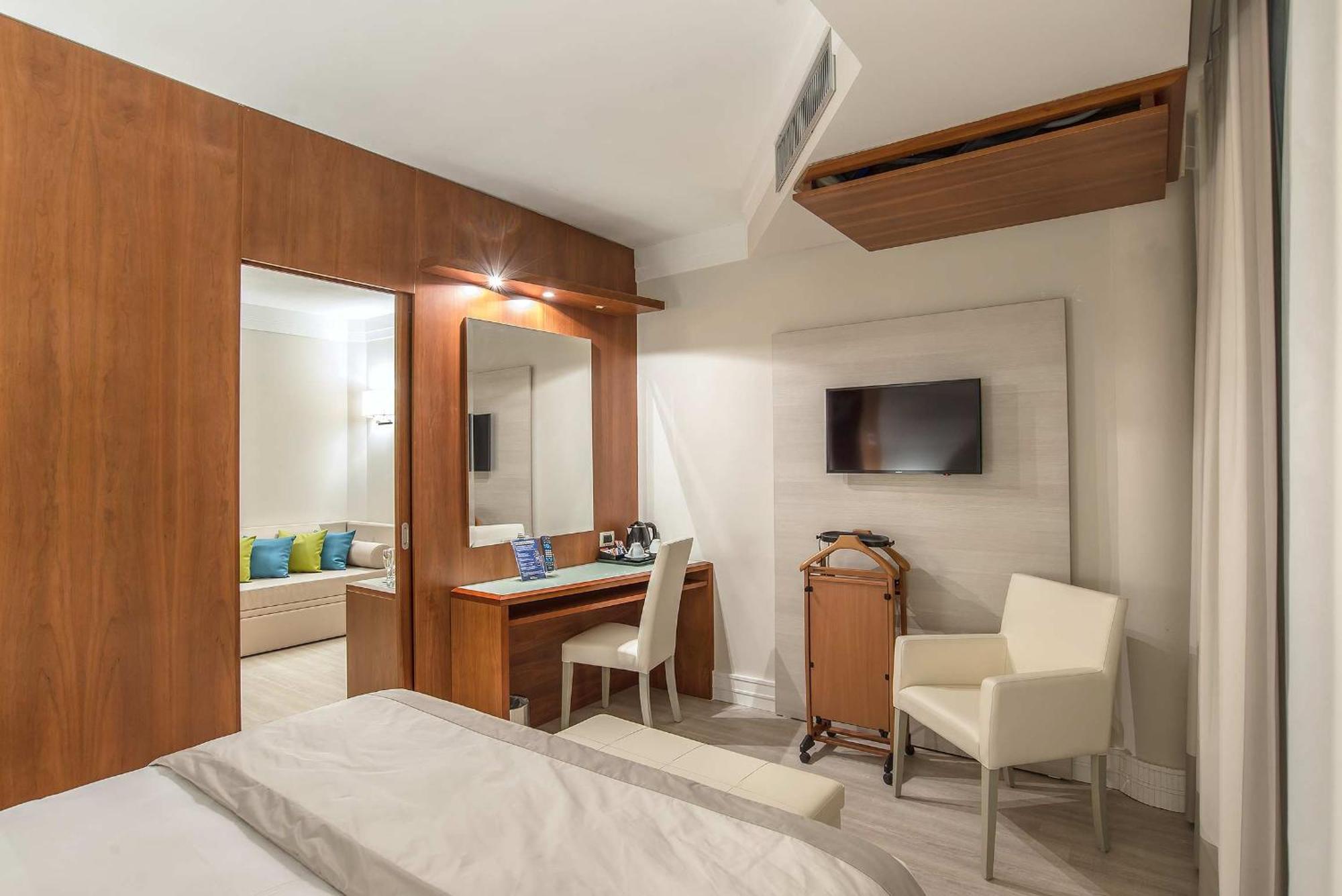 Hotel La Giocca Rome Luaran gambar